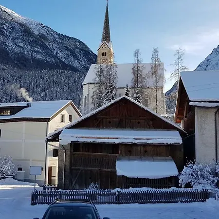 Ferienwohnung Schombrina 127 Guest house Scuol